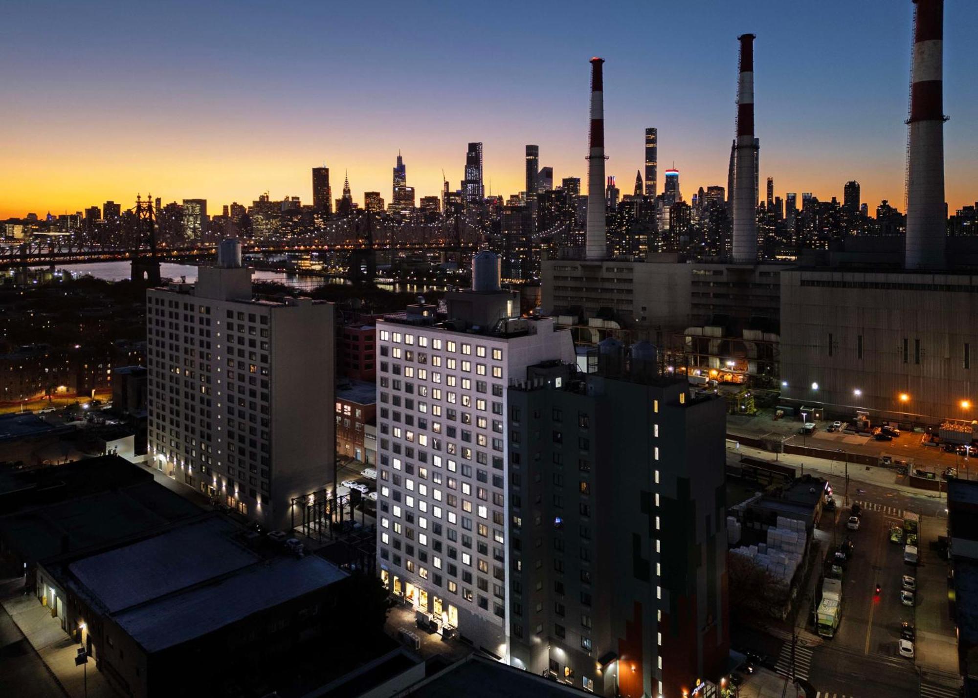 Doubletree By Hilton Long Island City, Ny New York Exteriér fotografie